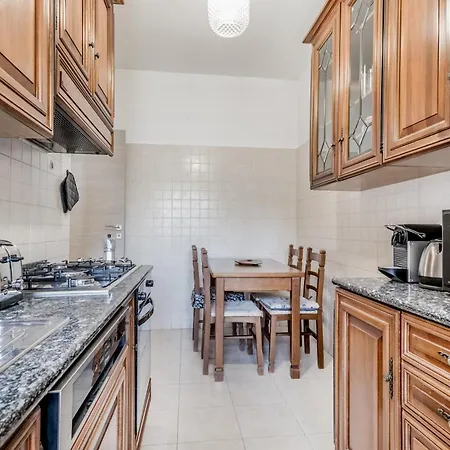 Apartament Garbatella Elegant *